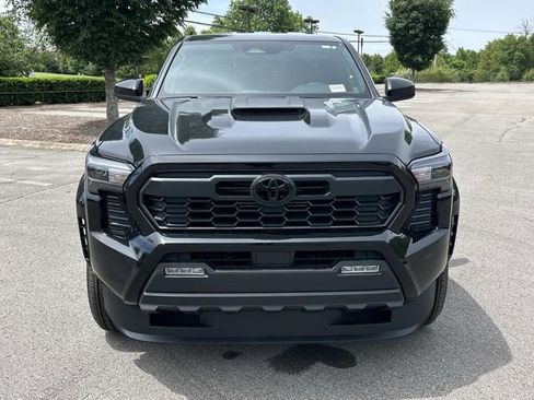 New 2026 Toyota Tacoma TRD Sport AWD/4WD image 9
