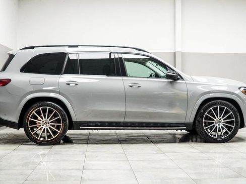 Used 2024 Mercedes-Benz GLS 580 4MATIC image 6