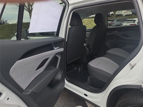 New 2026 Volkswagen Tiguan S image 22