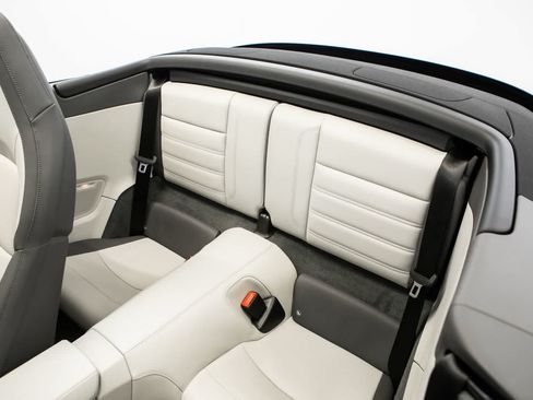 Certified 2026 Porsche 911 Carrera RWD image 30