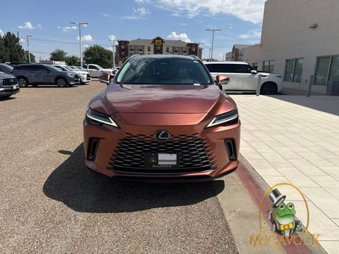 Used 2024 Lexus RX 350 FWD w/ Convenience Package image 2