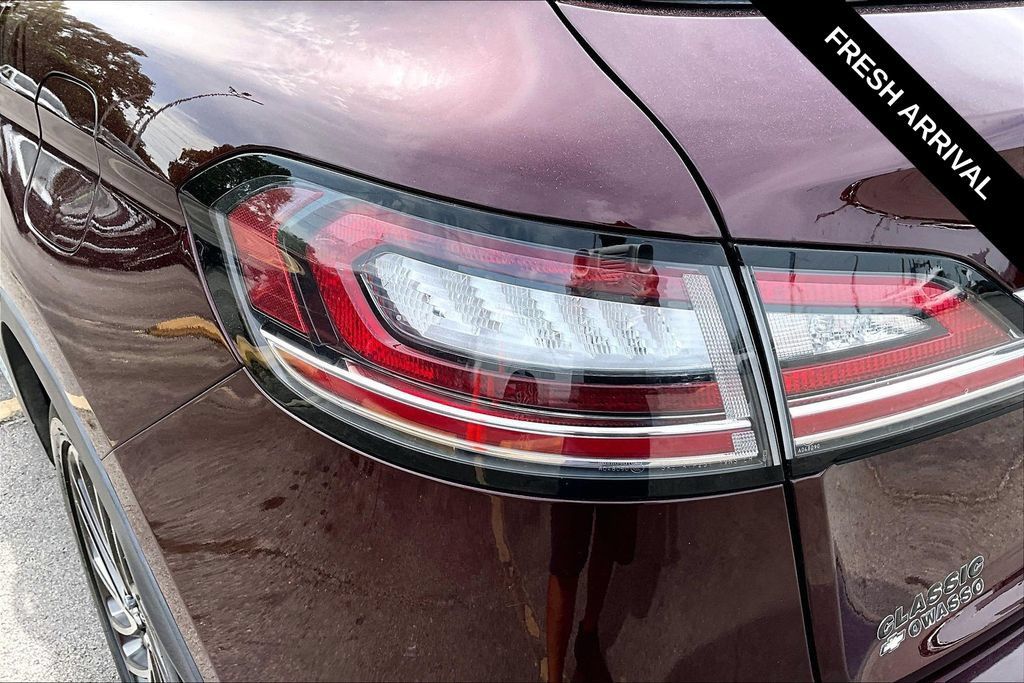 Used 2019 Lincoln Nautilus Reserve AWD/4WD image 22