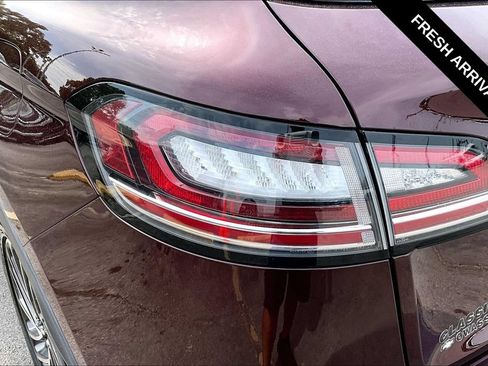 Used 2019 Lincoln Nautilus Reserve AWD/4WD image 22