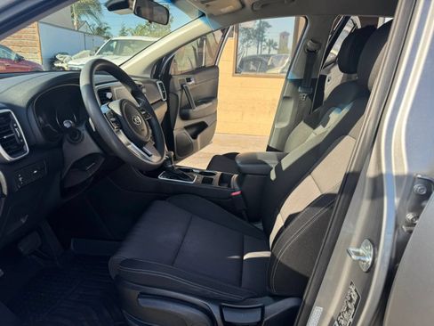 Used 2021 Kia Sportage LX FWD image 9