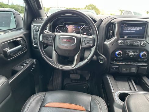 Used 2021 GMC Sierra 1500 AT4 w/ AT4 Premium Package AWD/4WD image 29