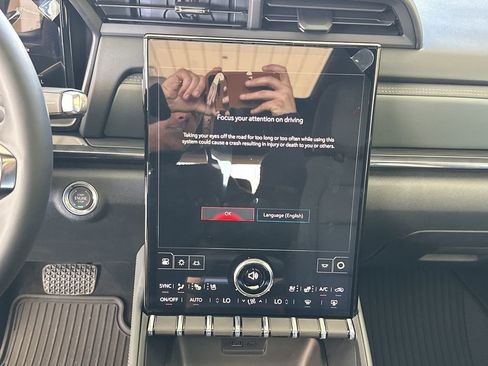 New 2026 GMC Terrain AT4 w/ Convenience Package III image 23