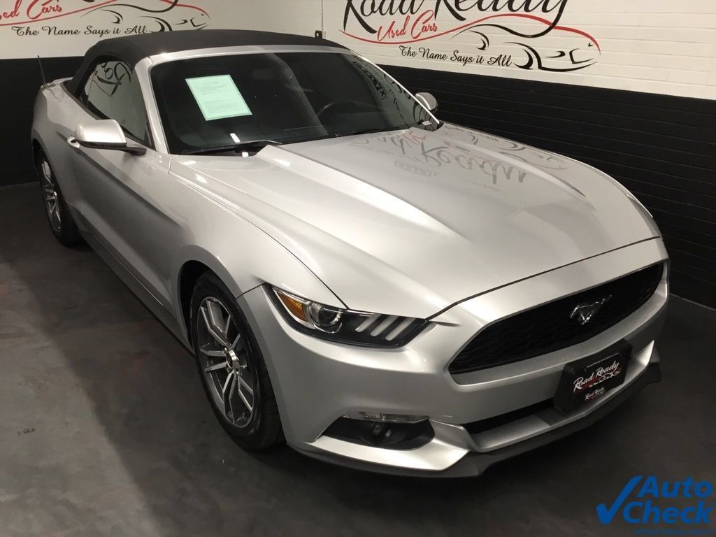 Used 2016 Ford Mustang Premium RWD image 13
