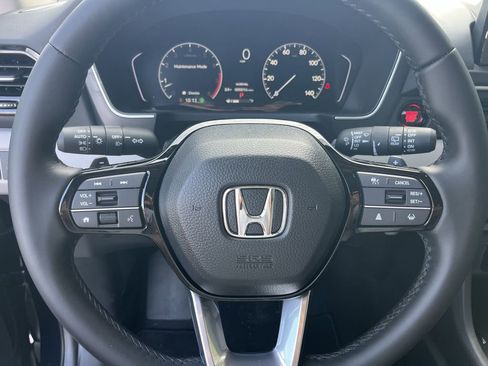 New 2025 Honda Pilot Touring image 22