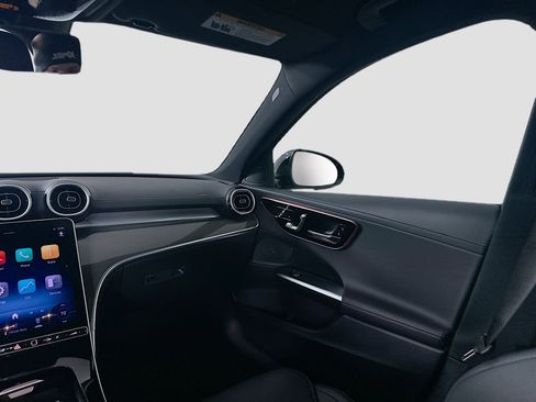 Certified 2025 Mercedes-Benz C 300 4MATIC Sedan image 30