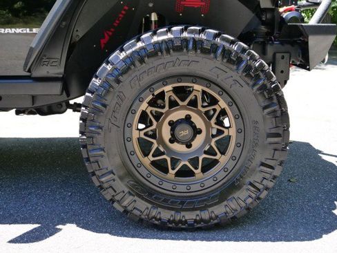 Used 2014 Jeep Wrangler Rubicon w/ Power Convenience Group AWD/4WD image 37