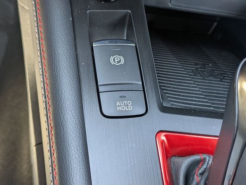 New 2026 Nissan Kicks SR FWD image 20