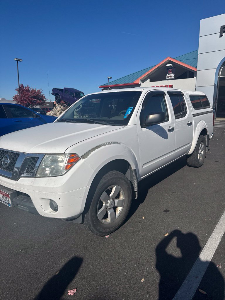 Used 2012 Nissan Frontier SV AWD/4WD image 1
