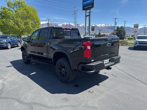 New 2026 Chevrolet Silverado 1500 ZR2 w/ Dark Appearance Package image 5