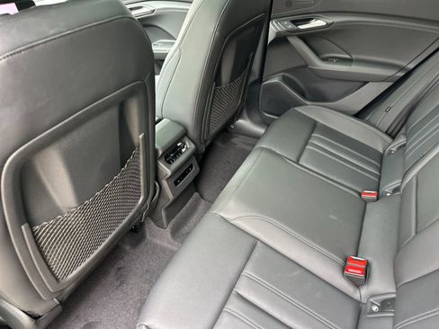 New 2027 Audi Q6 e-tron Premium Plus AWD/4WD image 4