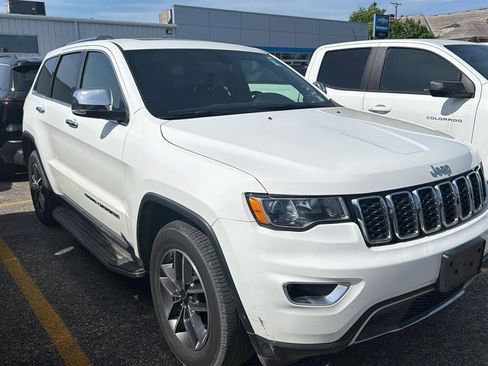 Used 2020 Jeep Grand Cherokee Limited AWD/4WD image 3
