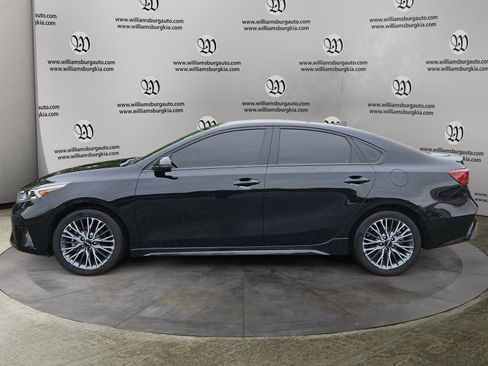 Used 2024 Kia Forte GT-Line FWD image 2