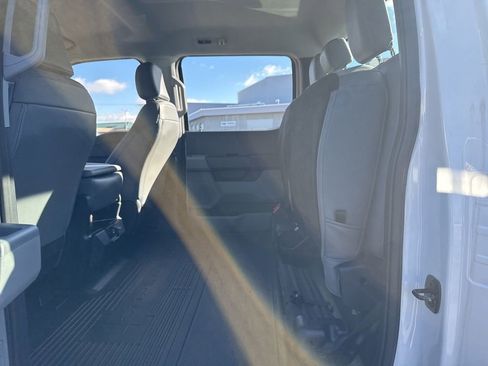 New 2026 Ford F250 XL w/ XL Chrome Package image 17