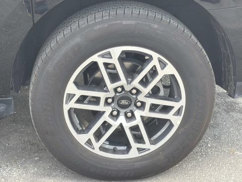 Certified 2025 Ford Expedition Max Active RWD image 10