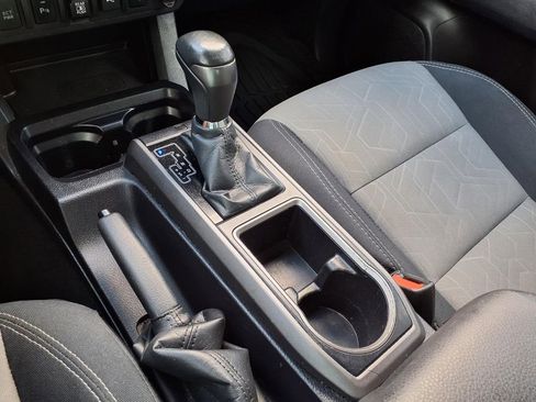 Used 2021 Toyota Tacoma TRD Off-Road w/ Technology Package image 26