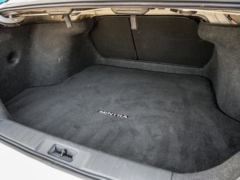 Used 2025 Nissan Sentra SV w/ Trunk Package FWD image 11