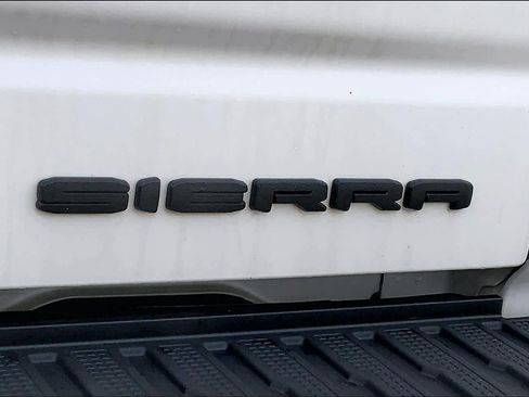 Used 2021 GMC Sierra 1500 Denali w/ Denali Ultimate Package image 10