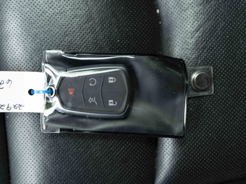 Used 2017 Cadillac XT5 Luxury image 44