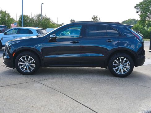 Used 2023 Cadillac XT4 Sport w/ Sun And Sound Package AWD/4WD image 8