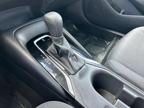 Used 2024 Toyota Corolla LE FWD image 34
