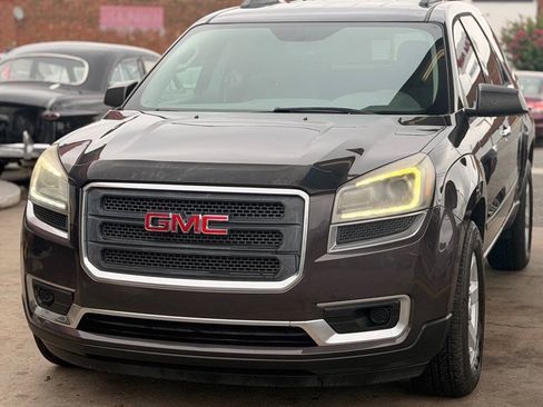 Used 2014 GMC Acadia SLE FWD image 4
