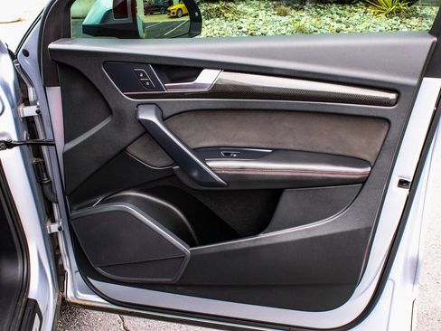 Used 2022 Audi SQ5 Premium Plus w/ Premium Plus Package image 13