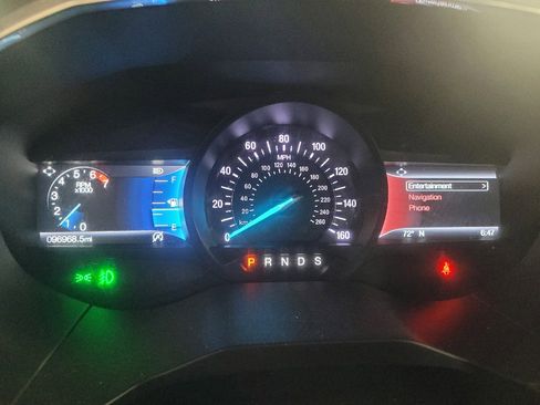 Used 2020 Ford Edge Titanium w/ Equipment Group 301A FWD image 23