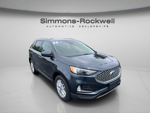 Used 2024 Ford Edge SEL w/ Convenience Package AWD/4WD image 7
