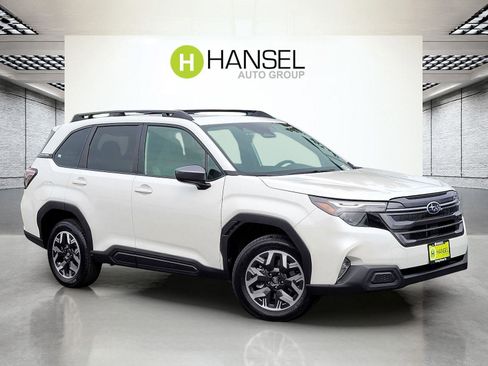 New 2026 Subaru Forester Premium AWD/4WD image 1