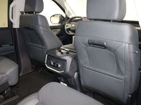 New 2026 Ford Expedition Active RWD image 35