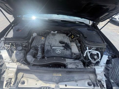 Used 2019 Mercedes-Benz GLC 300 4MATIC image 60