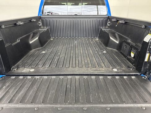 Used 2021 Toyota Tacoma TRD Off-Road image 23