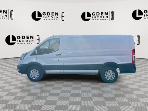 Used 2023 Ford E-Transit Low Roof RWD image 5