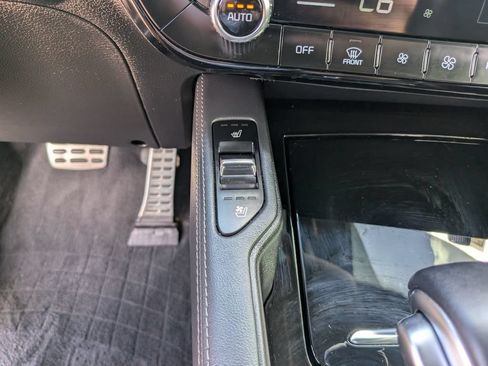 Certified 2023 Kia Telluride SX X-Line AWD/4WD image 28