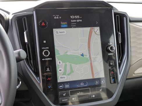 Used 2025 Subaru Forester Limited w/ Popular Package image 27