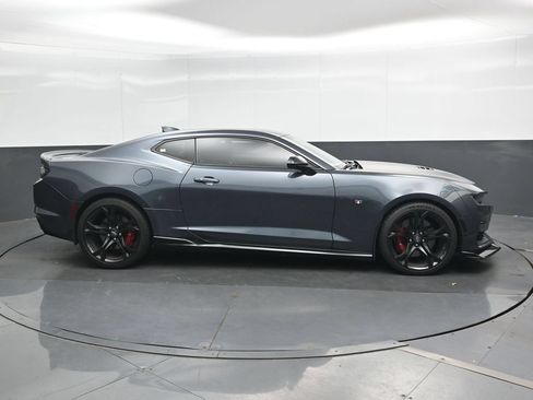Used 2023 Chevrolet Camaro SS RWD image 4