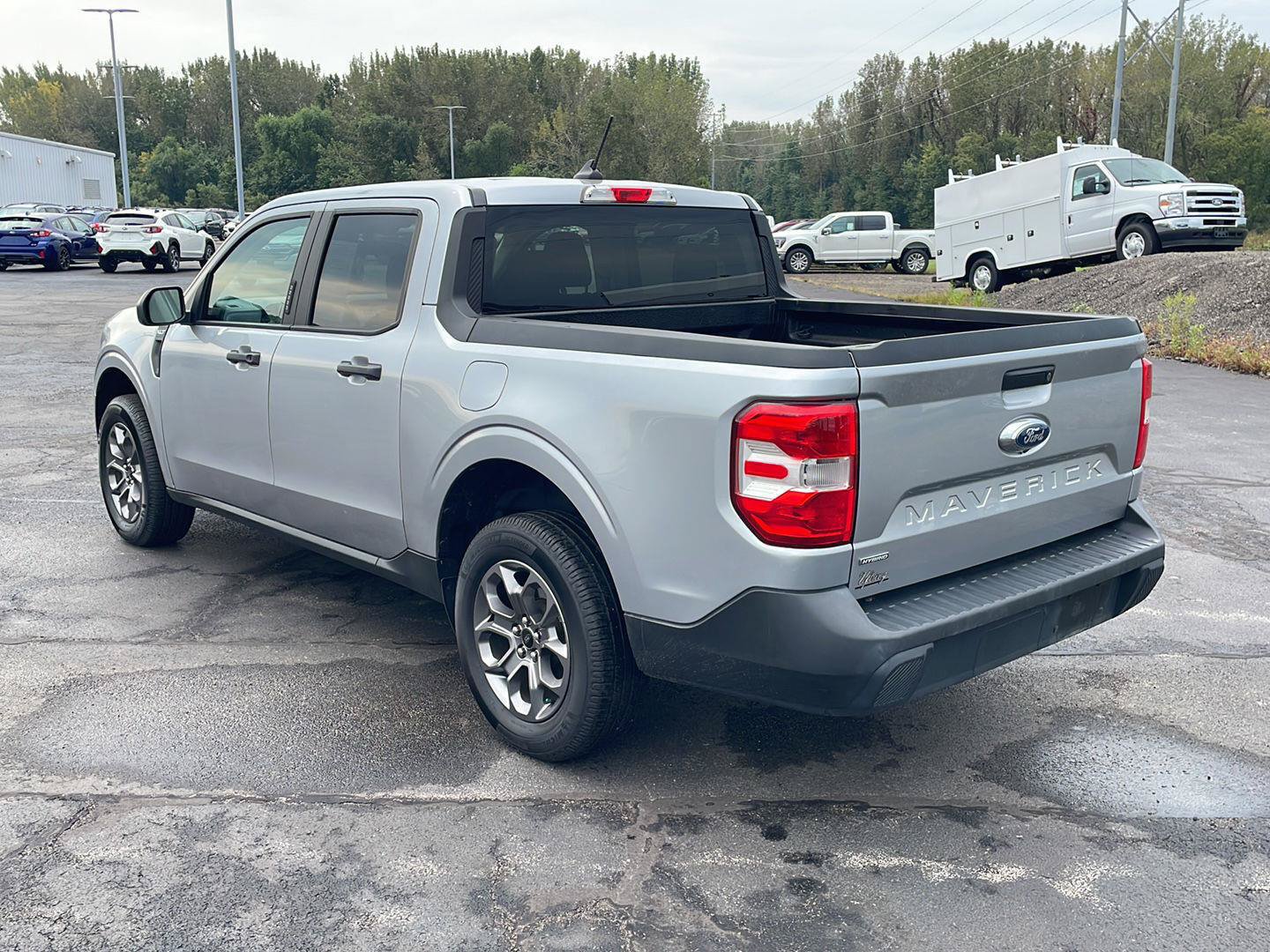 Used 2022 Ford Maverick XLT FWD image 3