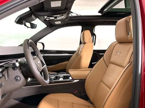 Certified 2026 Cadillac Escalade Luxury AWD/4WD image 26
