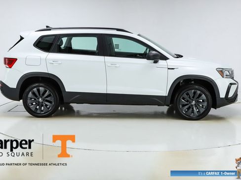 Used 2022 Volkswagen Taos S image 10