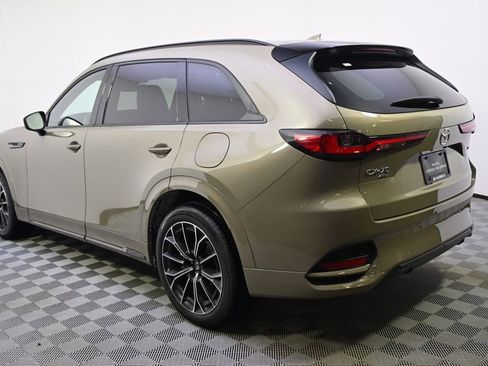 Certified 2025 MAZDA CX-70 3.3 Turbo S w/ Premium Package AWD/4WD image 3