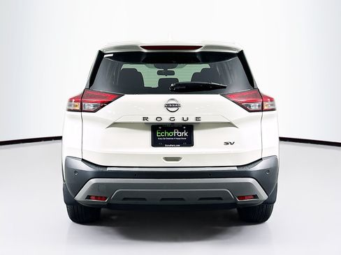 Used 2023 Nissan Rogue SV FWD image 7