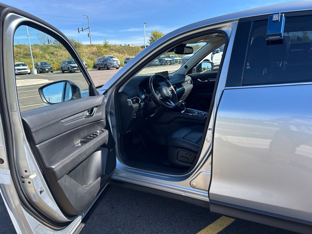 Used 2023 MAZDA CX-5 AWD 2.5 S w/ Premium Package image 6