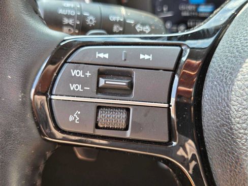 Used 2023 Honda Pilot Elite image 34