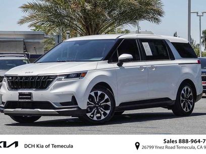 Certified 2023 Kia Carnival EX
