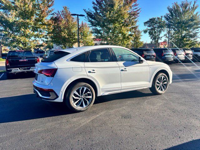 Used 2023 Audi Q5 2.0T Prestige w/ Prestige Package AWD/4WD image 5