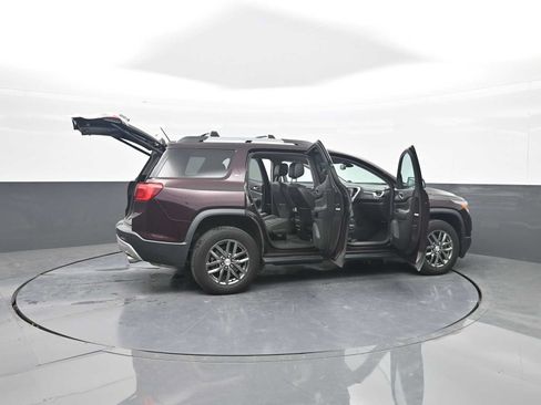 Used 2017 GMC Acadia SLT AWD/4WD image 52
